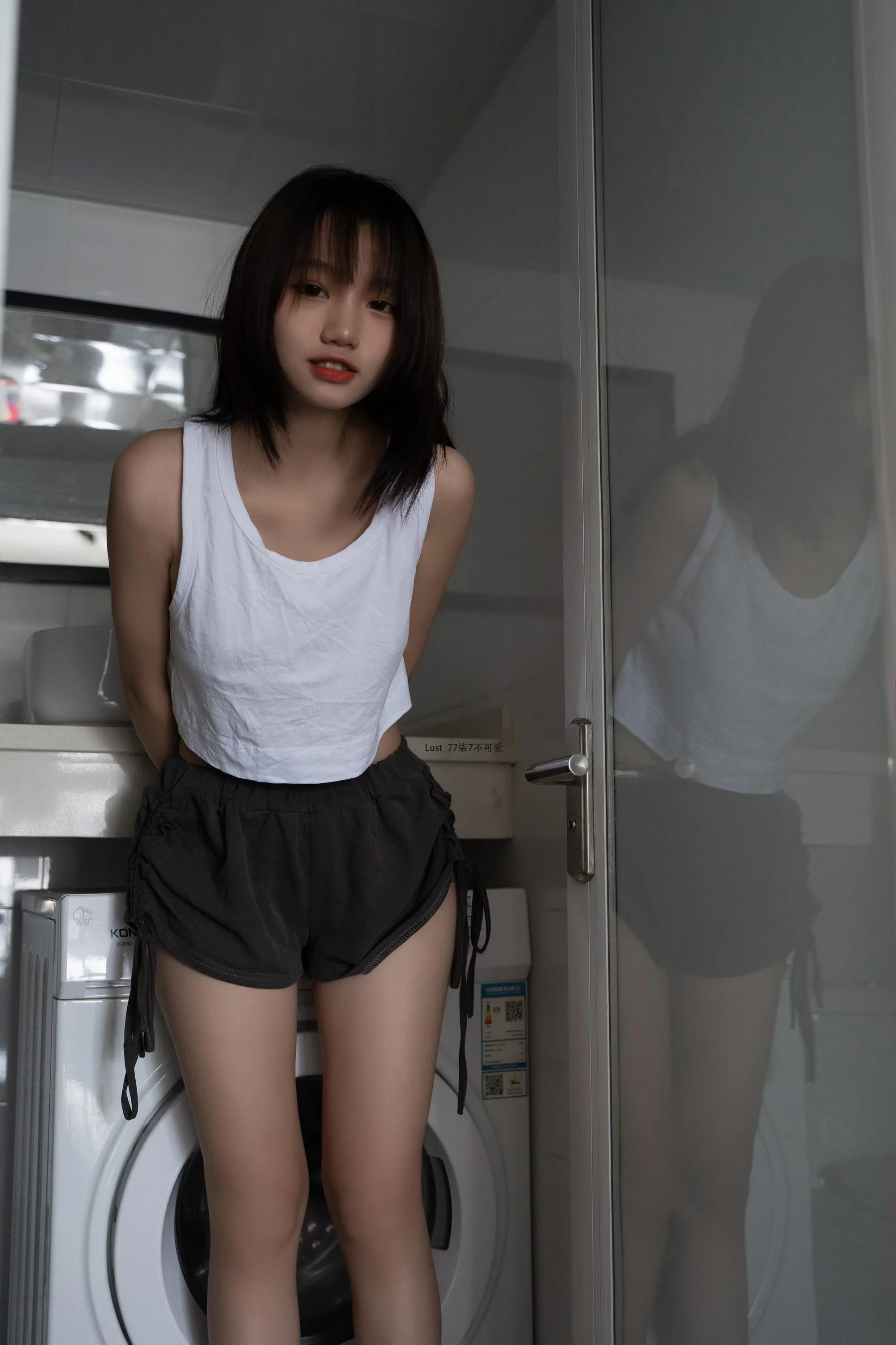 柒柒要乖哦 – NO.036 初恋背心 [111P]插图5